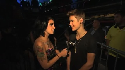 Phoebe Dykstra ran into Justin Bieber backstage at 2012 Mmvas! - uget