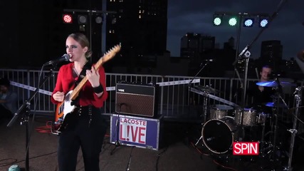 Anna Calvi - I'll Be Your Man (live)
