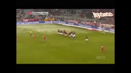 Arjen Robben vs. Cristiano Ronaldo - Who is better. 