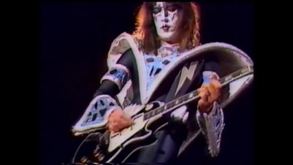 Превод • Ace Frehley ( Kiss ) • What's On Your Mind •