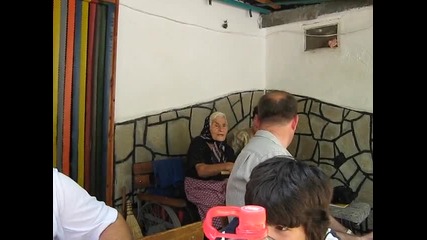 баба тяна от свирачи - на 93години 