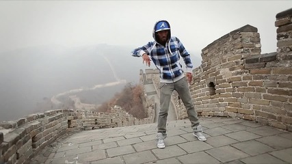 Dubstep танци на Великата китайска стена !