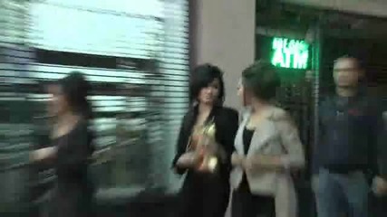 Demi Lovato - Behind the Scenes of Remember December