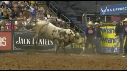 Ryan Dirteater spins off Lincoln Electric's Bring It