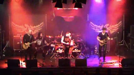 Iron Fire Tour Of Triumph (steel Invaders) 