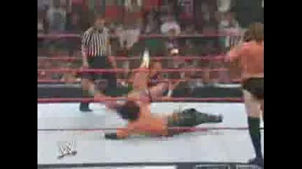 Wwe Taboo Tuesday 2005 - Matt Hardy & Rey Mysterio vs Chris Masters & Snitsky ( Smack Down vs Raw ) 