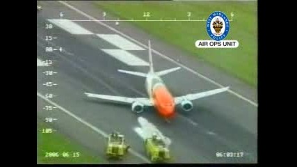 Tnt 737 Crash Landing At Birmingham Uk
