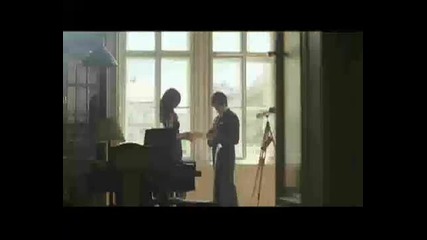 Selena Gomez - Round and Round 
