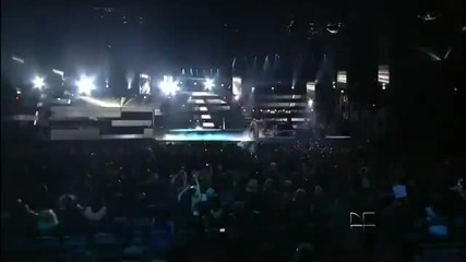 Shakira - Devocion Ao vivo no Grammy Latino