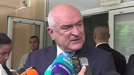 Главчев: Няма как да бъдат изплатени 38 милиона заради наводненията в Карловско