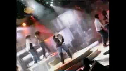 Daddy Yankee - Rompe (live - Cantando por un sue) 