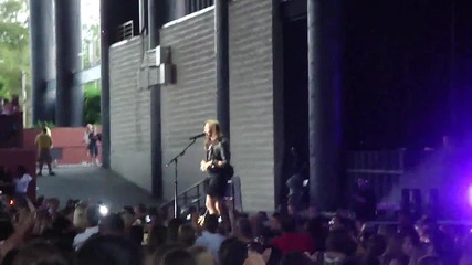 Catch Me Dont Forget - Demi Lovato - Camp Rock Tour 2010 
