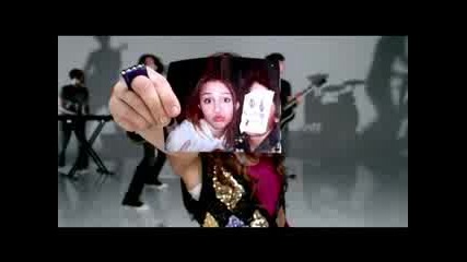 Miley Cyrus - 7 Things