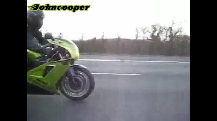 Kawasaki Ninja Zxr750 Vs Citroen Saxo Vts