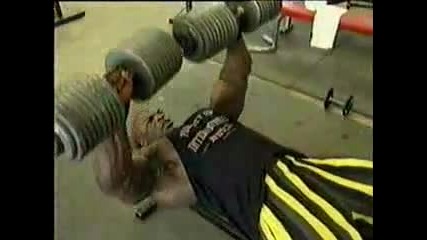 Ronnie Coleman помпа с 800кг дъмбели - Тва Е химия 