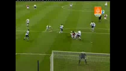 Tottenham Vs Arsenal - Berbatov