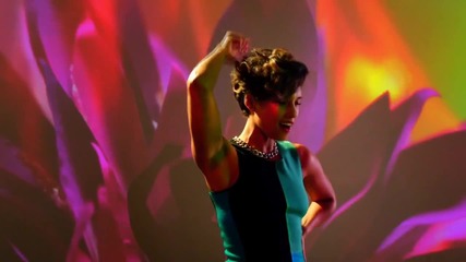 Alicia Keys - Girl on Fire ( Japan Version )