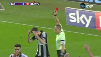 Нотингам - Нюкасъл 0:1 /полувреме/