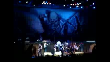 Iron Maiden - The Trooper Live In Lisbon