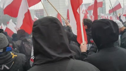 Перата специален гост във Варшава и с реч пред 150 хиляди поляци във Варшава