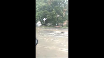 Пътят в Дупница беше разрушен от бурята