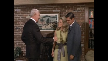 Bewitched S5e10 - Samantha Loses Her Voice