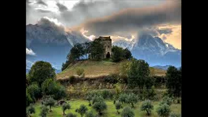 Luqe Ft. Aneym - Secret Place