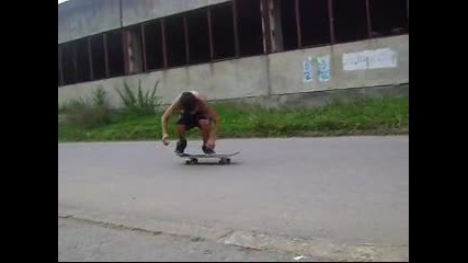 Luboslav Monov Varial Flip 
