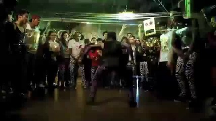 Lmfao - Champagne Showers (official Music Video)