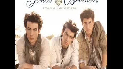 Jonas Brothers - World War Iii Full Hq Studio