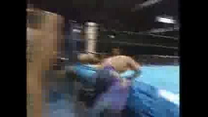 NJPW The Great Muta vs. Hiroshi Hase - Най - Кървавият Мач В Историята На Кеча
