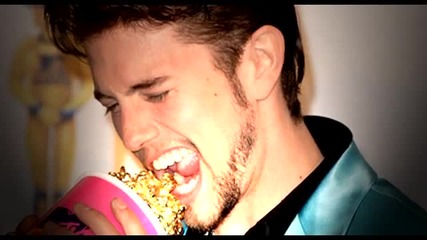 Right Round ll Jackson Rathbone