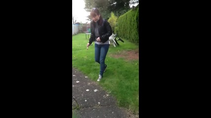 Duston cinnamon challenge part 1 - Jessie