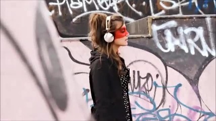 Vierro feat Tiff Lacey - World Without End