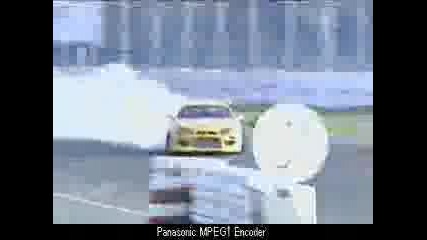 Откачена Toyota Supra Прави Дрифт
