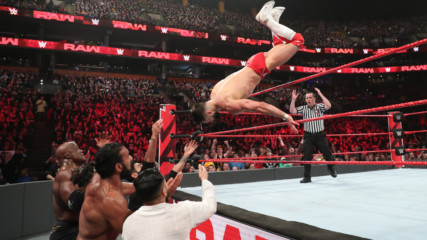 Finn Bálor vs. Bobby Lashley & Jinder Mahal - 1-on-2 Handicap Match: Raw, 25 March, 2019