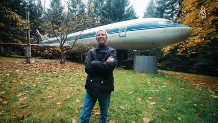 Мъж от Орегон живее в стар самолет Boeing 727