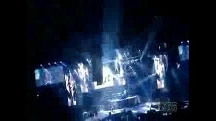 Guns N Roses - Shacklers Revenge - Live In Tokyo, Japan 19 / 12 / 09 