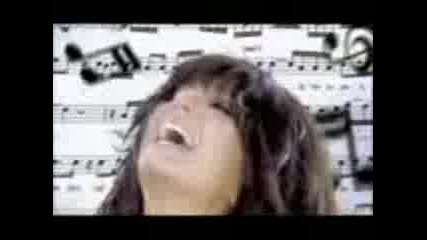 Sibel Can - Cakmak Cakmak Video!!!