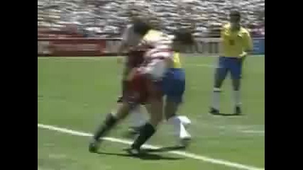 Top 10 football fights and fouls