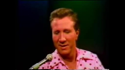 Marty Robbins Singing Tennessee Border