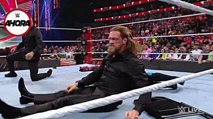 Roman Reigns en MODO DIOS: WWE Ahora, Abr 4, 2022