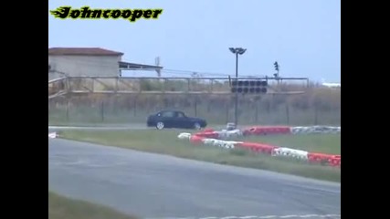 Дрифт с Alfa Romeo 75 V6