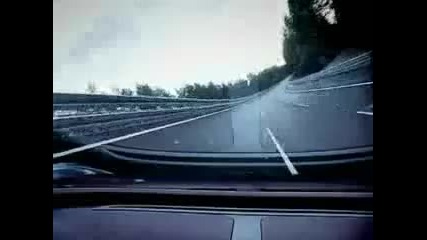 Да се движеш с над 400kmh bugatti veyron 