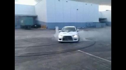 Mitsubishi Evo X Donuts