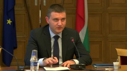 Горанов: Печатницата на БНБ ме увери, че ще се справи с бюлетините