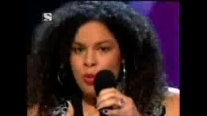 Как пеят В American Idol 