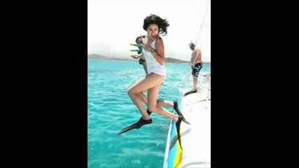 Selena Gomez - - pics$