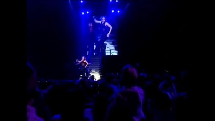 За първи път Oops...i Did It Again tour на Бритни Спиърс Dancers Intro (част12) 