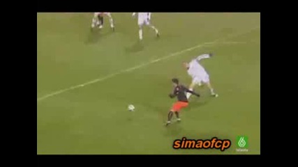 Dinamo Kiew - Valensiq - 0 - 1 10 Min Uefa Silva.avi